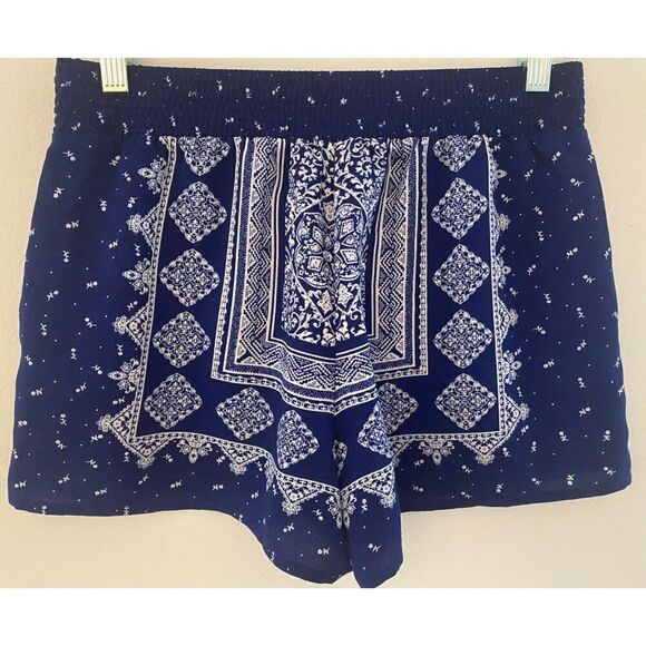 Blue White Patterned Elastic Waist Shorts Women's Juniors Size Medium - Picture 2 of 9